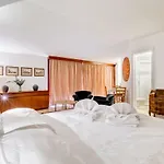Apartament Al Portico 39 With Terrace *