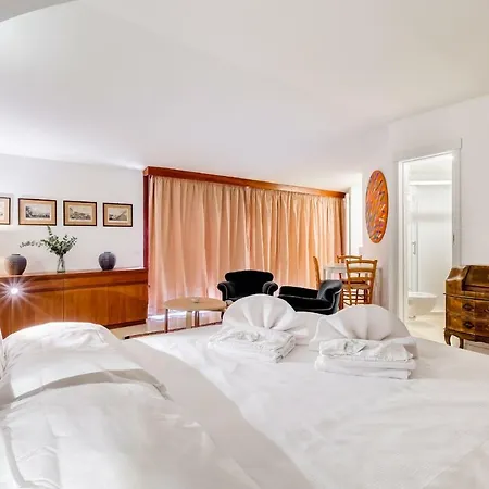 Apartment Al Portico 39 With Terrace *
