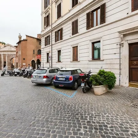 Al Portico 39 With Terrace Daire Roma