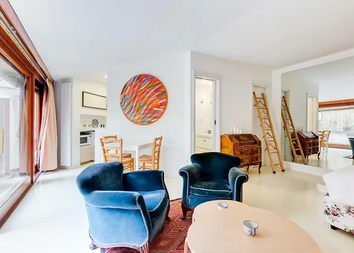 Al Portico 39 With Terrace Daire