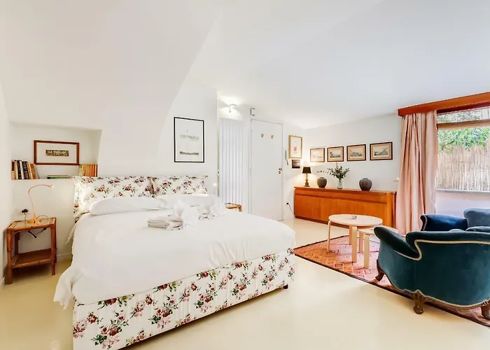 Al Portico 39 With Terrace Daire Roma